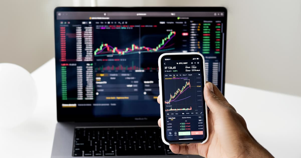 Infrastructure Capital Equity Income ETF Gains Attention Amid Federal Reserve Policy Debate