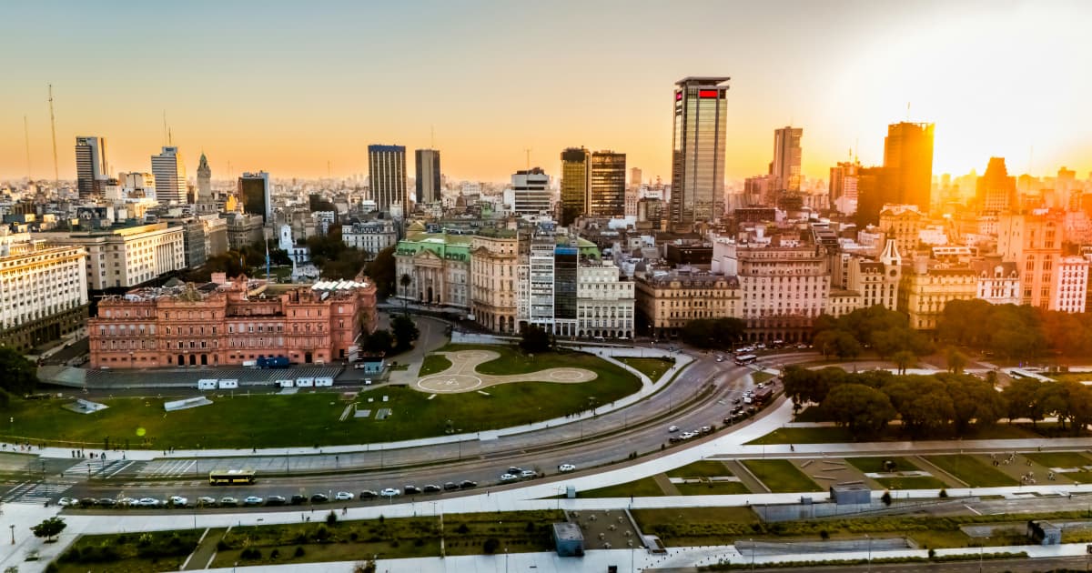 American Party Proposes Three-Phase Strategy for Ukraine Conflict Resolution