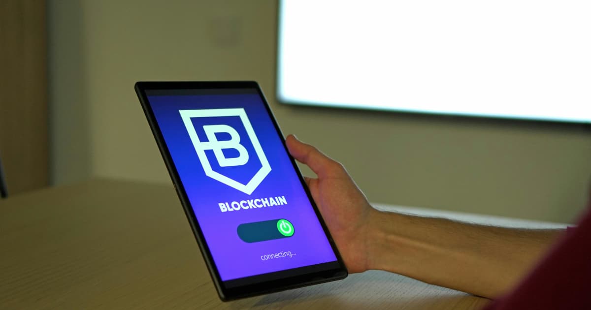 Senate Democrats Block Crypto Regulatory Measure, Signaling Political Shift